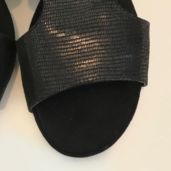 AEROSOLES Wedge Sandals Slip On Black Heel Rest Women’s Size 8.5 - Picture 4 of 16